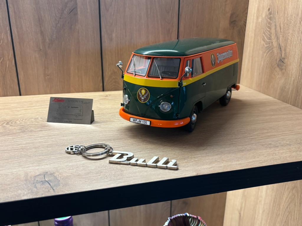 Schuco vw t1, Hobby en Vrije tijd, Ophalen of Verzenden, Zo goed als nieuw