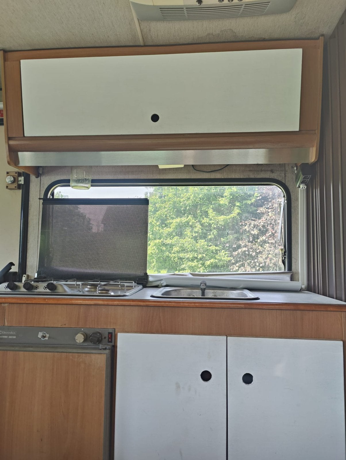 Elnagh Magnum 660sl, Chemisch toilet, Ringverwarming, Raamblindering, Fiat