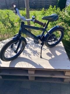 Jongens fiets, Fietsen en Brommers, Fietsen | Jongens, Ophalen, Zo goed als nieuw, Terugtraprem, 16 inch