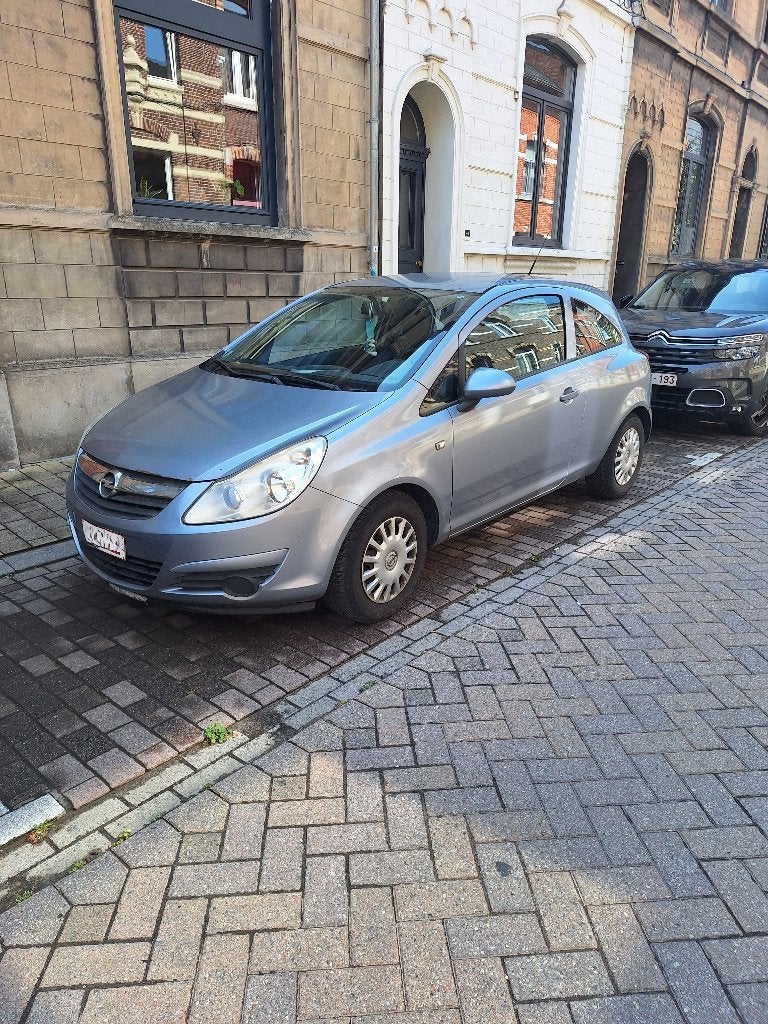 auto, Autos, Argent ou Gris, 139 g/km, Rétroviseurs électriques, 3 places