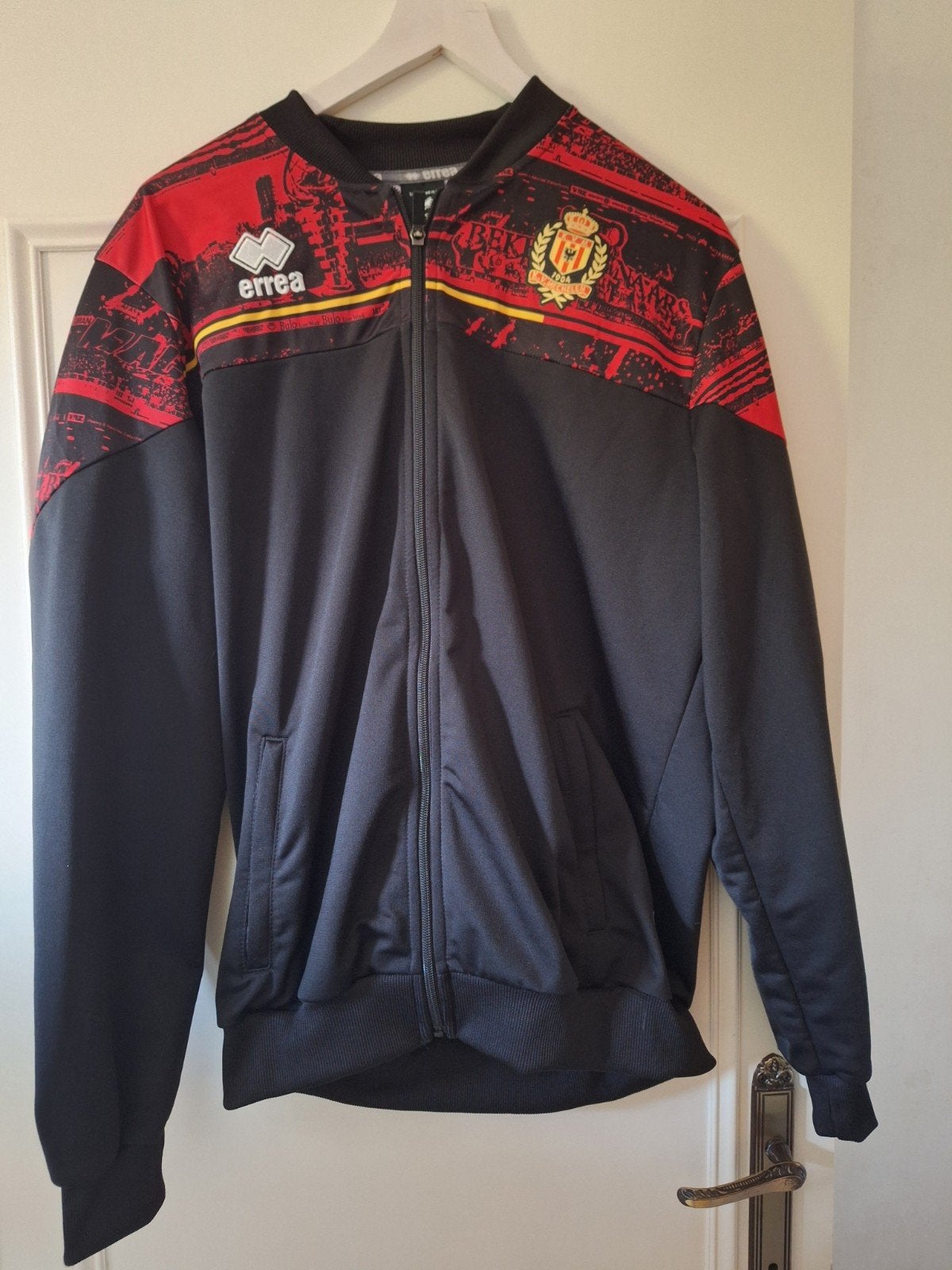Vestje kv mechelen maat XL, Kleding | Heren, Sportkleding, Ophalen of Verzenden, Maat 56/58 (XL)