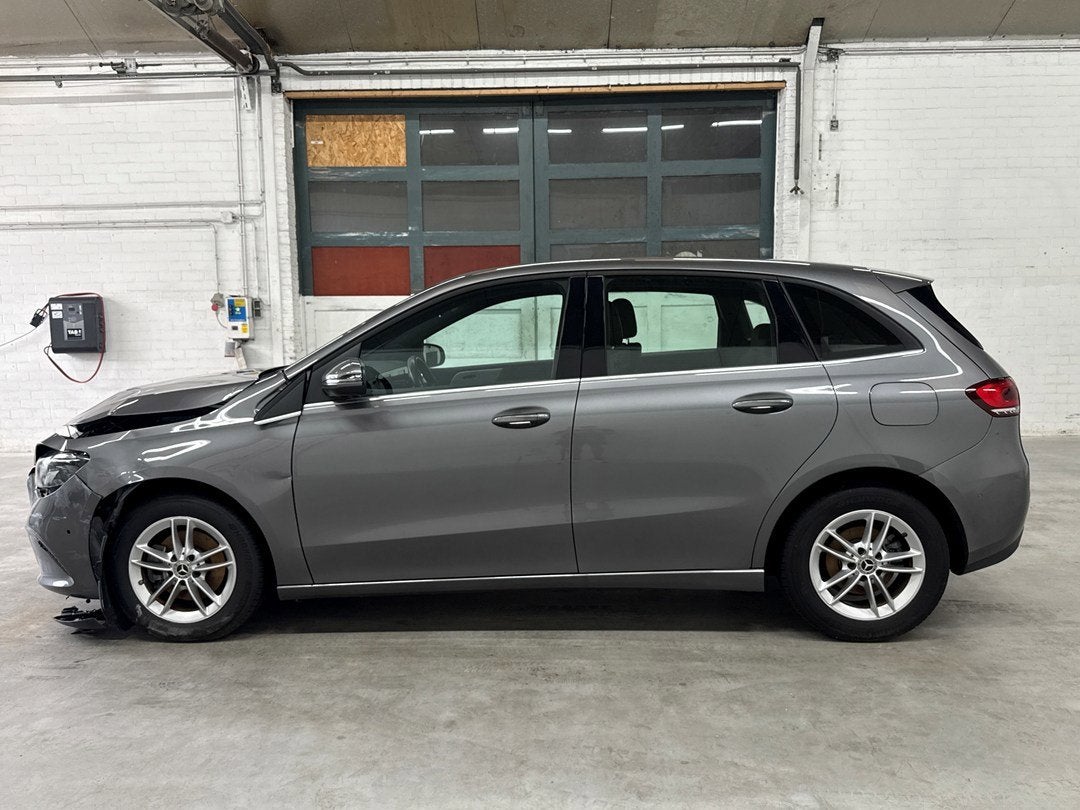 Mercedes-Benz B-klasse 180 Business Solution, Cruise control, Auto's, Monovolume, Gebruikt, Euro 6, 4 cilinders