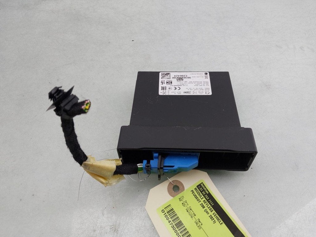 MODULE VÉHICULE SANS CLÉ Peugeot 208 II (UB / UH / UP), Valeo, Utilisé, 100, rue de Courcelles
75017  Paris, FR, Info@valeo.fr