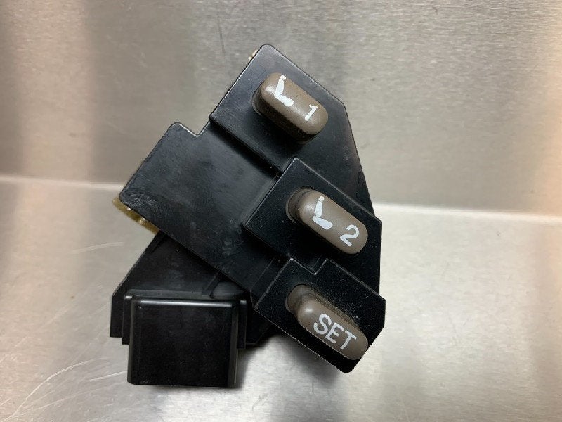 COMMANDE DE REGLAGE DE SIEGE Lexus GS (..S16), Autos : Pièces & Accessoires, Utilisé, Lexus