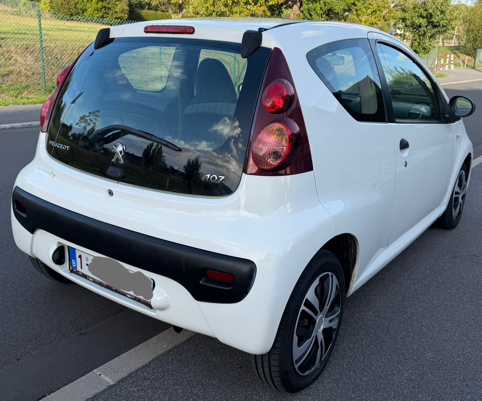 Peugeot 107 essence 2013, Euro 5, Achat, Boîte manuelle, Particulier