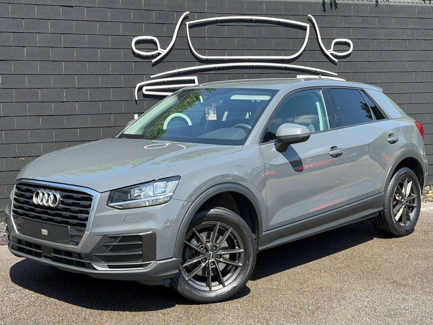 Audi Q2 1.6 TDi+NAVI+AIRCO+JANTES+EURO 6B, Autos, Audi, Argent ou Gris, Achat, Entreprise, 5 portes