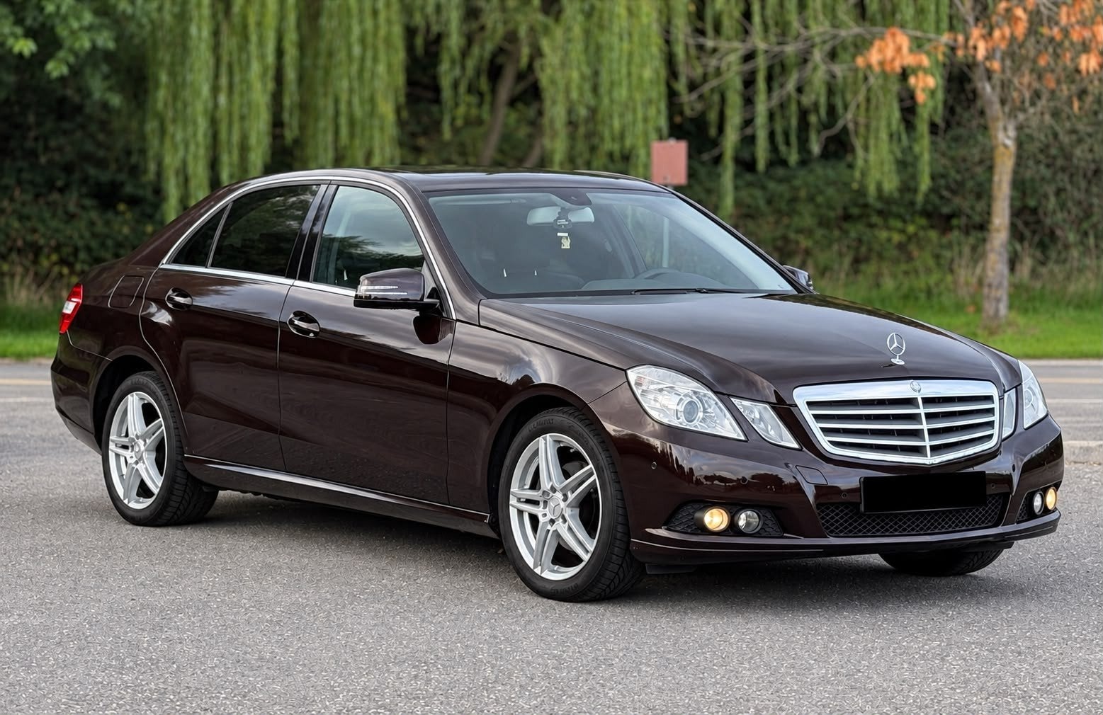 Mercedes-Benz E-Klasse E200 – Automaat – Benzine – 150.00, Auto's, Mercedes-Benz, Automaat, Euro 5, Zwart, Overige kleuren