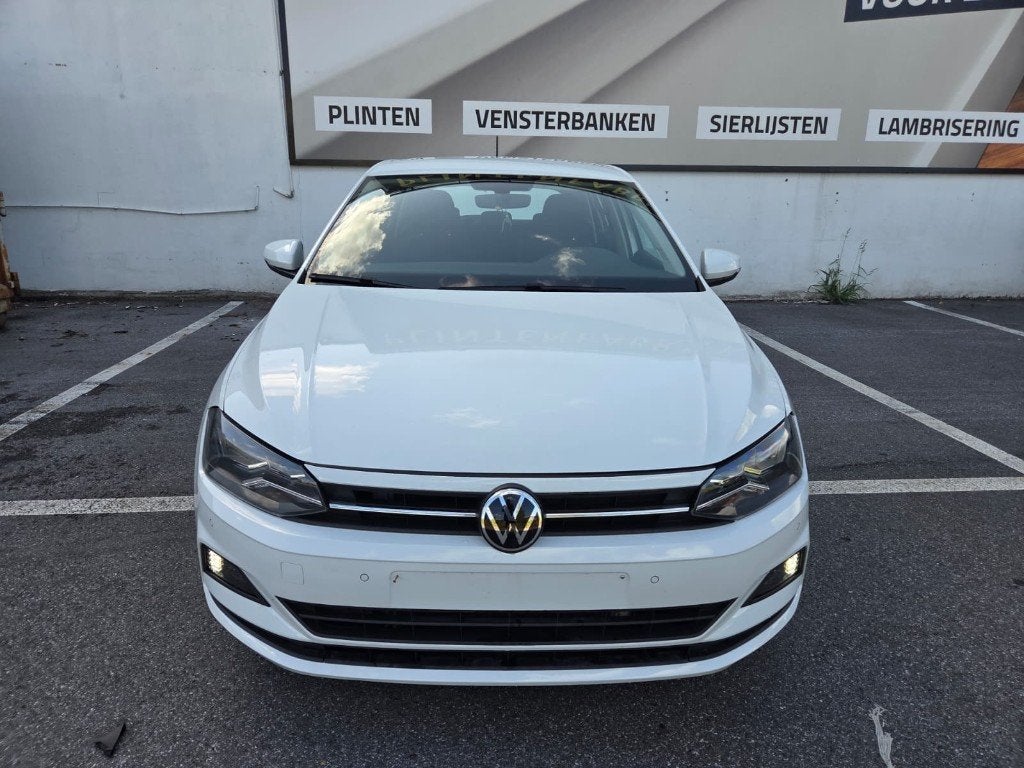 Volkswagen Polo 1.0 Benzine Automaat-Carplay, Auto's, Volkswagen, 4 deurs, Stof, Zwart, 4 cilinders