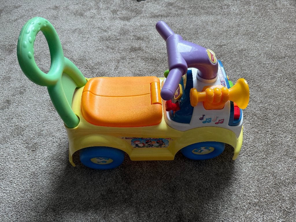Fisher Price Little People loopauto Music Parade, Kinderen en Baby's, Ophalen, Gebruikt, Auto of Voertuig, Met geluid
