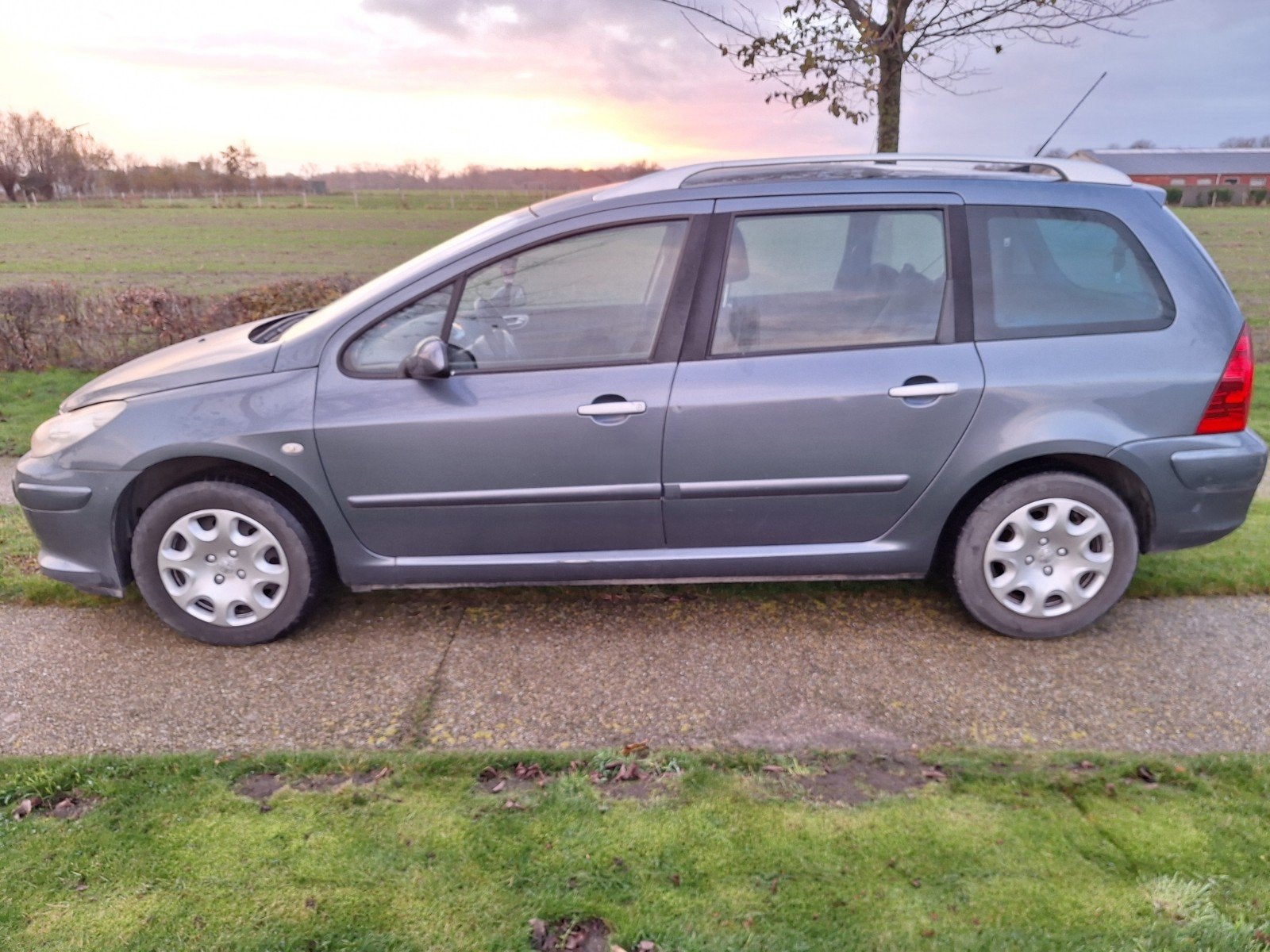 Peugeot 307 break 1.6cc essence, Autos, Boîte manuelle, 5 portes, Break, Particulier
