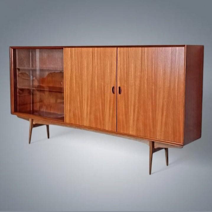 Dressoir Vintage dressoir Dressoir Oswald Vermaercke V-form, Ophalen, Teakhout
