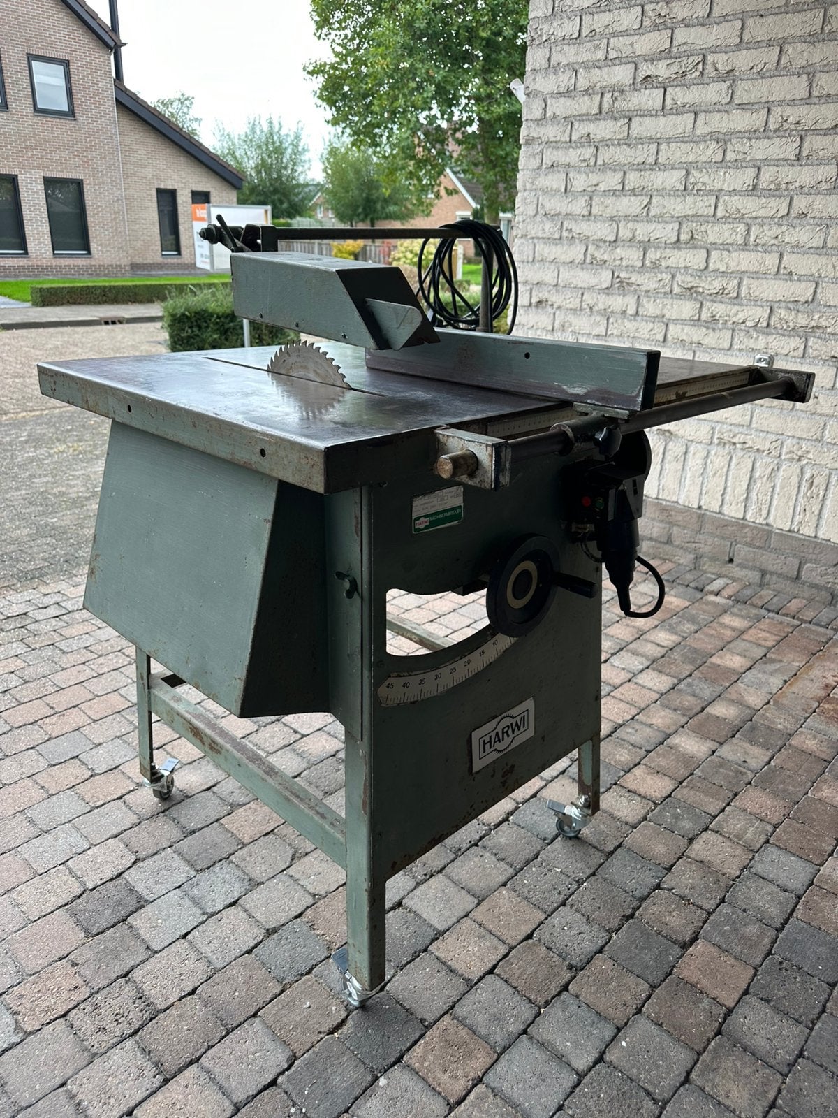 Robuuste Harwi Type 100 Cirkelzaag / Zaagtafel – 220V Uniek!, Doe-het-zelf en Bouw, Ophalen, Gebruikt, Overige typen, 600 tot 1200 watt