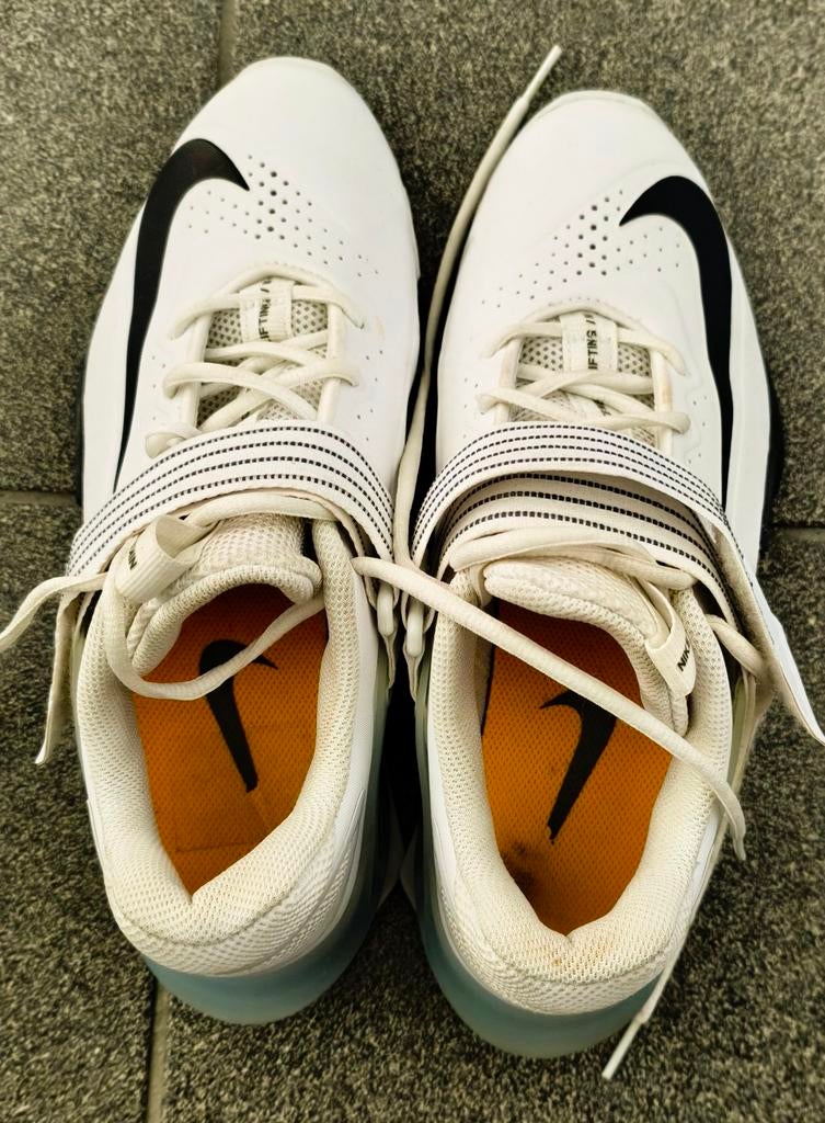 Gewichtheffen schoenen Nike, Ophalen, Wit