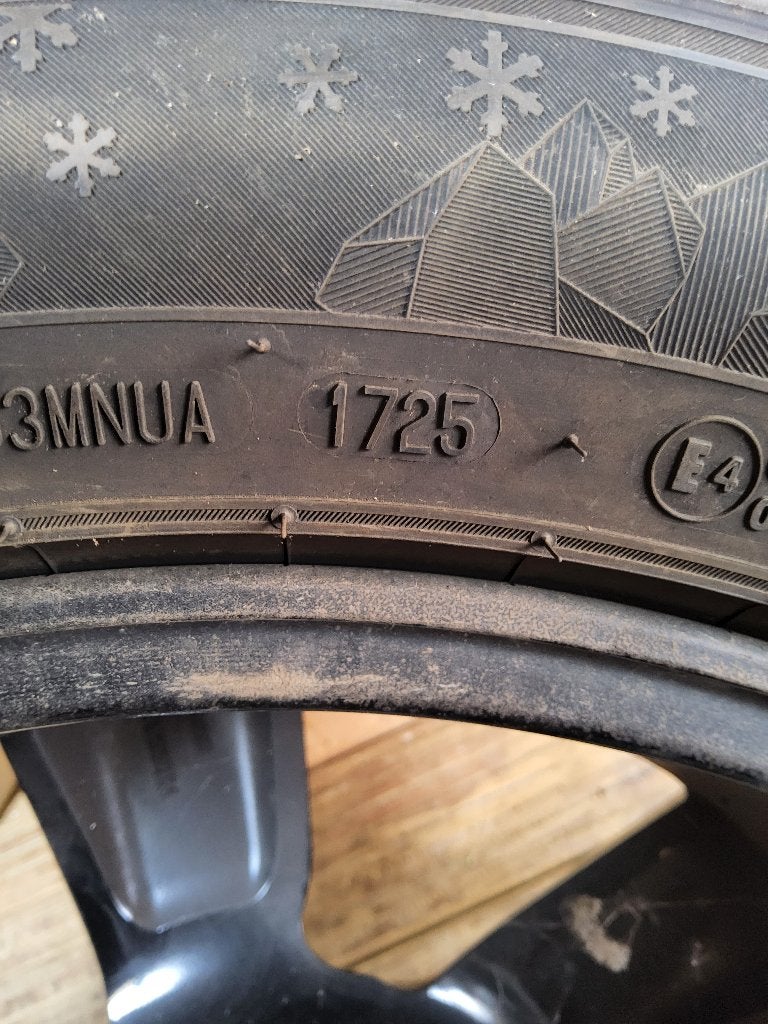 Pneus de hivers, Autos : Pièces & Accessoires, Pneus et Jantes, 18 pouces, Enlèvement, Autre