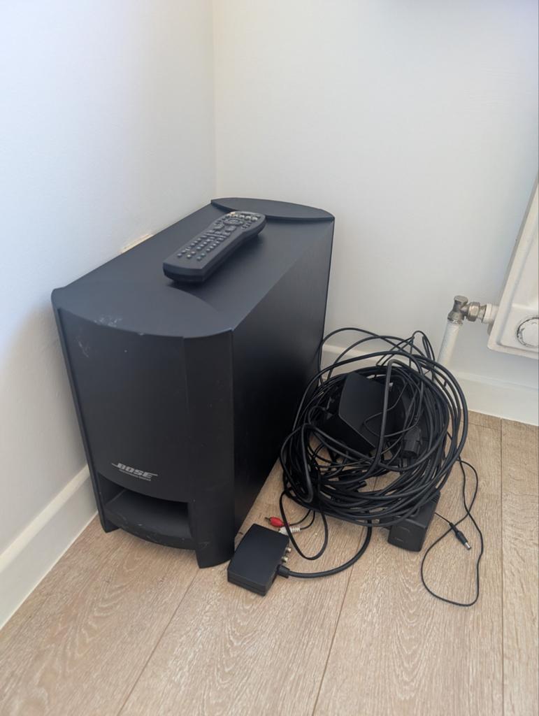 Bose home cinema, Enlèvement