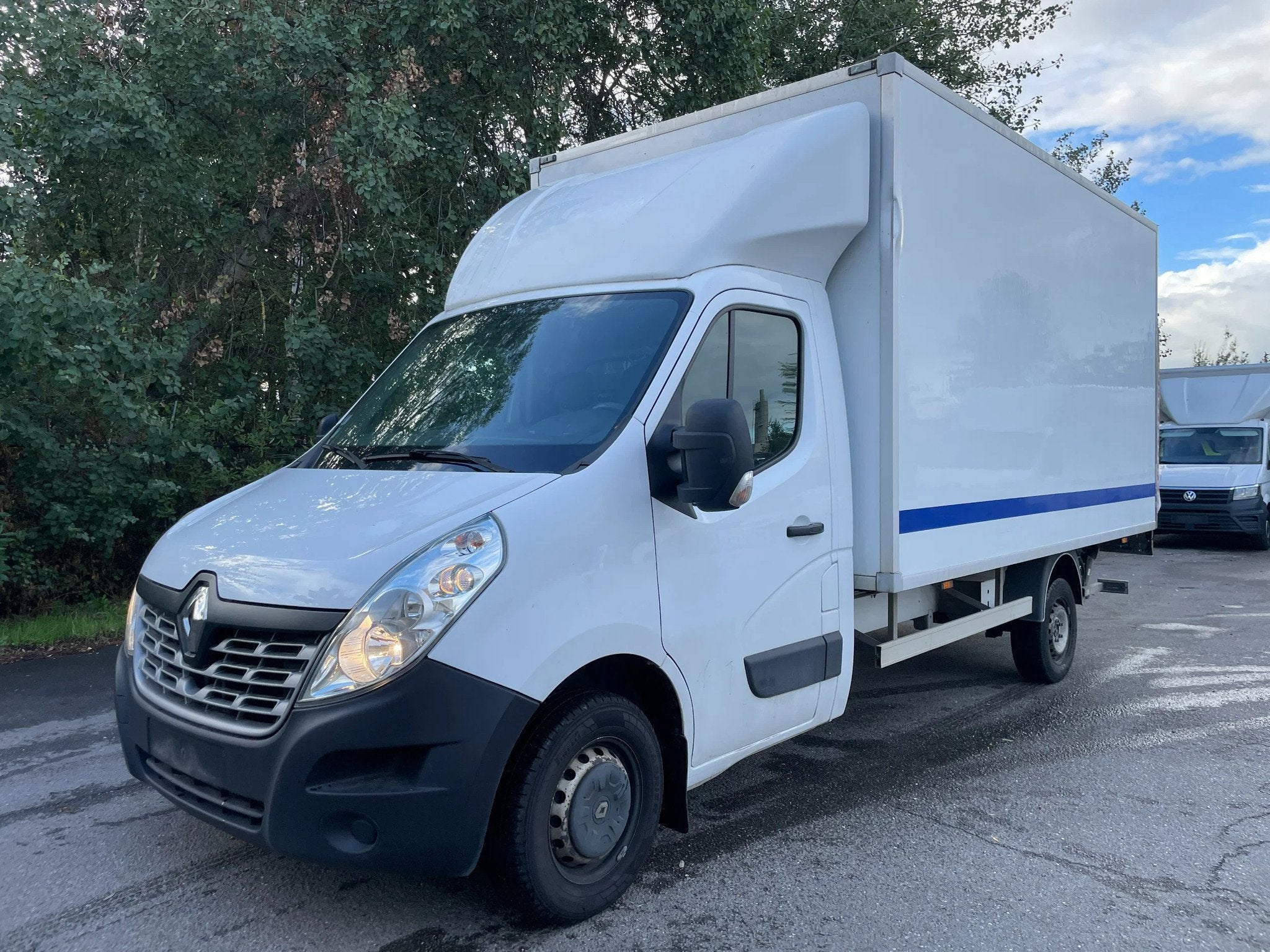 Renault Master Bakwagen met 'd Hollandia lift (bj 2019), https://public.car-pass.be/vhr/fac687f3-c4f2-4976-97a2-abc1033ae8f0, Renault
