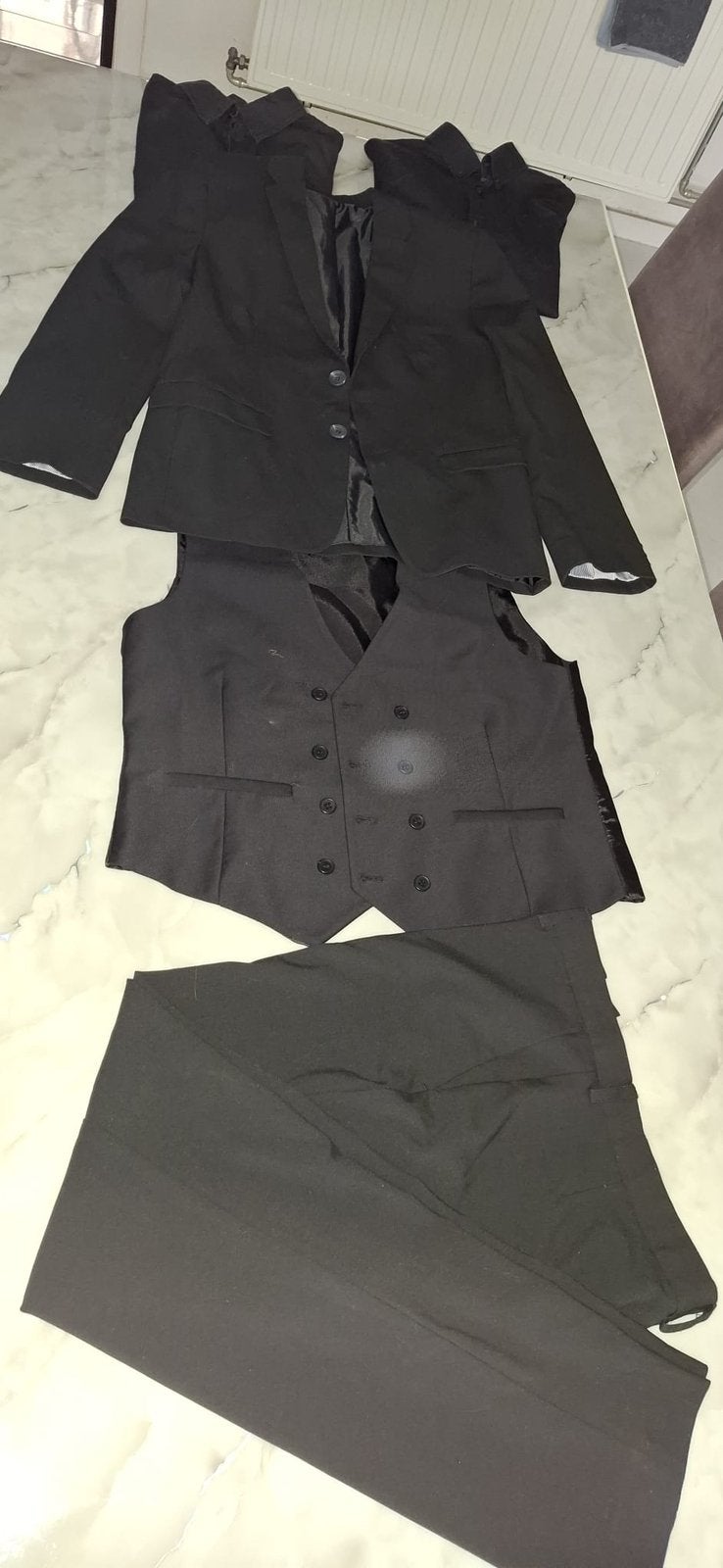 Zwart kostuum te koop – zo goed als nieuw, Ophalen, Zo goed als nieuw, Kleding