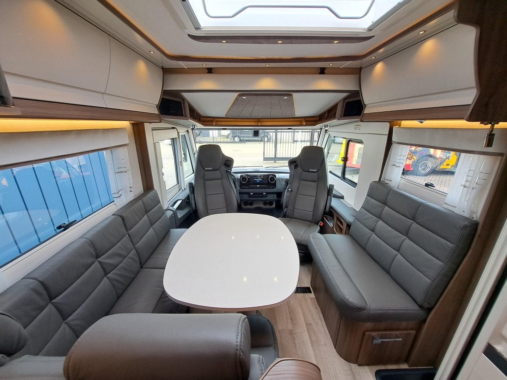 Kabe Travel Master Imperial i860 LGB, Mercedes-Benz, Caravanes & Camping, Camping-cars, 8 mètres et plus, Entreprise, Mercedes-Benz