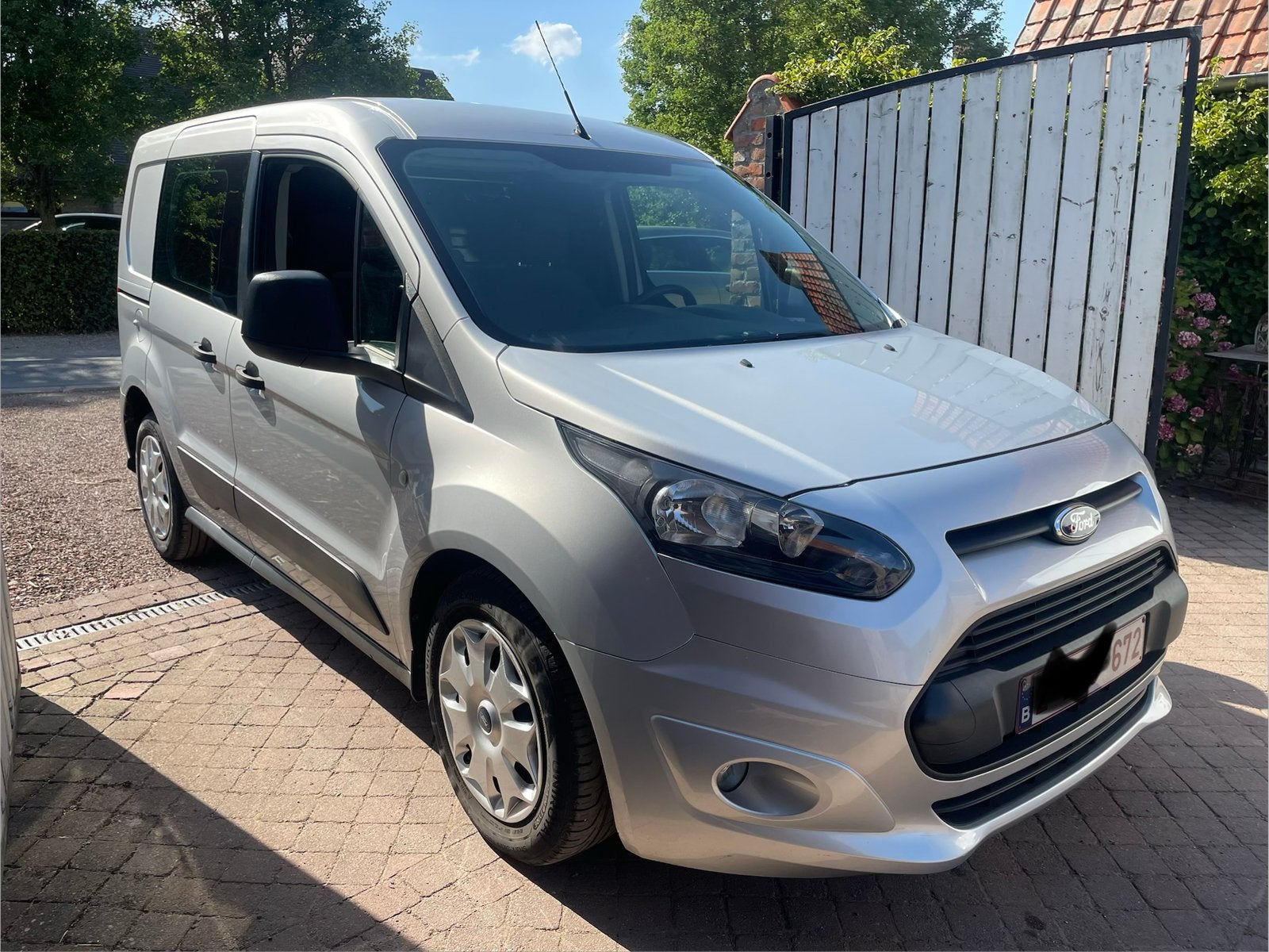 Ford transit connect l vracht 3 zitplaatsen, Auto's, Bestelwagens en Lichte vracht, Voorwielaandrijving, Euro 5, Stof, Zwart