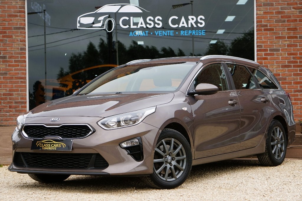 KIA CEED SW 1.6 CRDi NAVI CAM CARPLAY CARNET CLIM LED EUR6dt, Autos, Achat, Euro 6, Entreprise, https://public.car-pass.be/vhr/d50f408d-bb71-4ee9-9b1f-57ed18d42f93