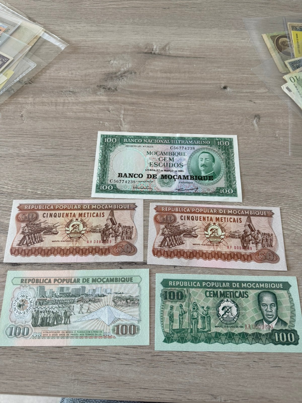 Ensemble de billets anciens du Mozambique, Timbres & Monnaies, Billets de banque | Europe | Billets non-euro, Enlèvement ou Envoi