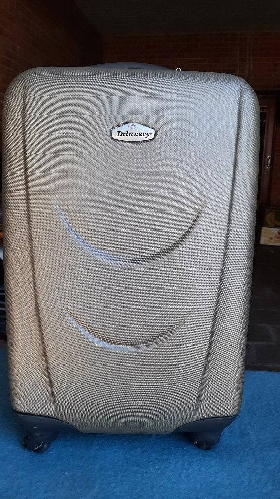 Valise rigide Deluxury couleur Champagne – Taille Moyenne, 35 à 45 cm, Enlèvement, Utilisé, 50 à 60 cm