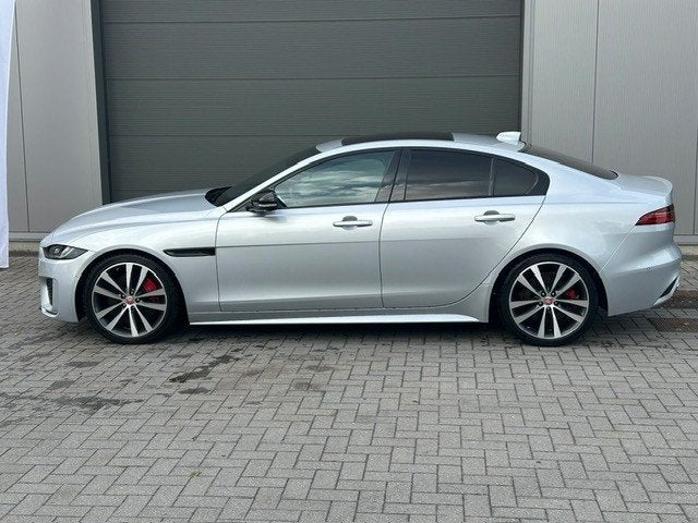 Jaguar XE pano dak camera, Auto's, Jaguar, 4 deurs, Euro 6, 4 cilinders, https://public.car-pass.be/vhr/74e3f004-e89a-488b-b95e-9c1282d48ddf