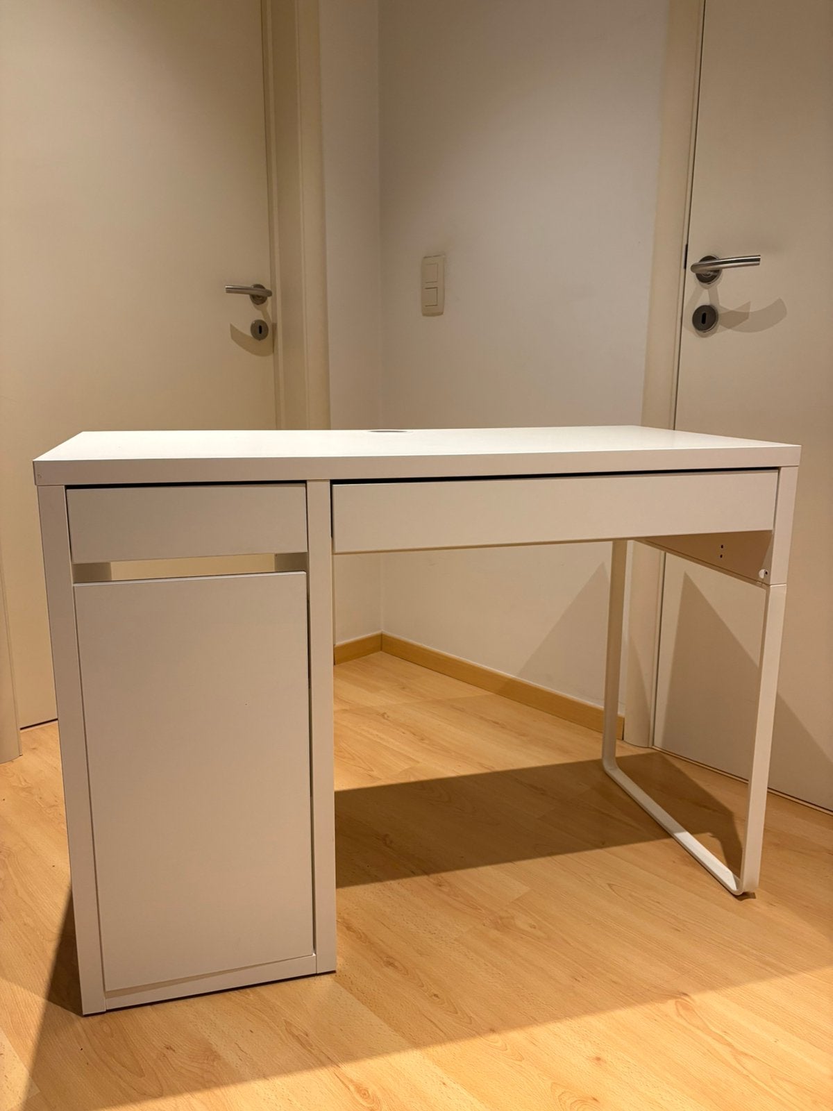 Witte bureau kinderen ikea, Enlèvement, Comme neuf, IKEA