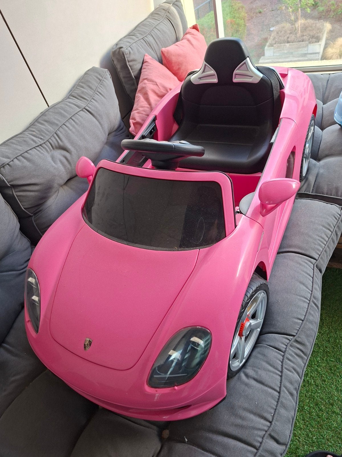 Porsche Carrera GT fuchsia met afstandbediening, Nieuw