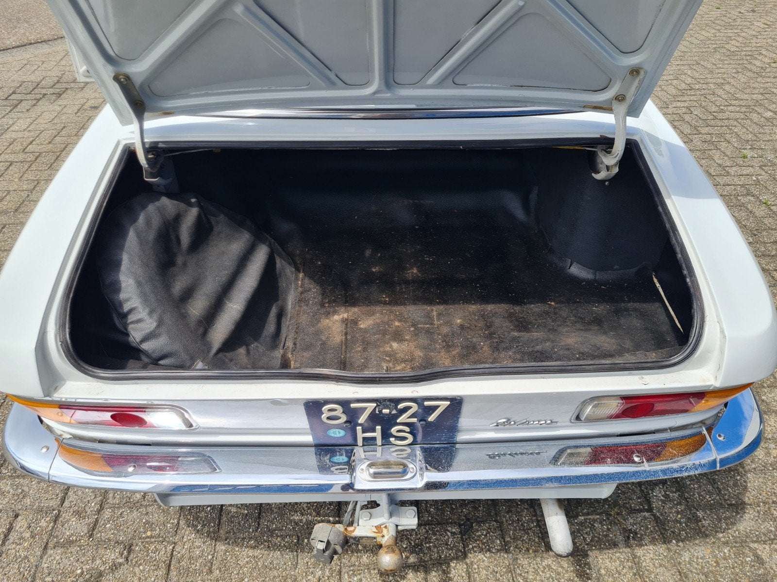 Mazda 1500 - Oldtimer - 1969, foto 8