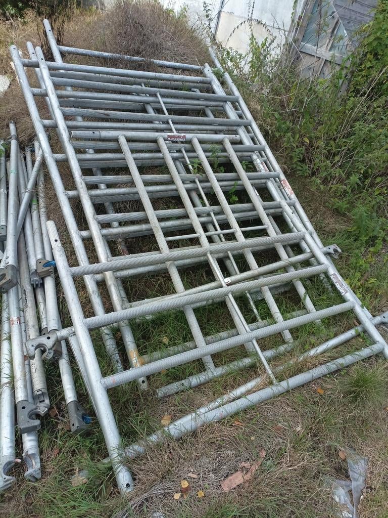 Aluminium rol stelling steiger, Ophalen
