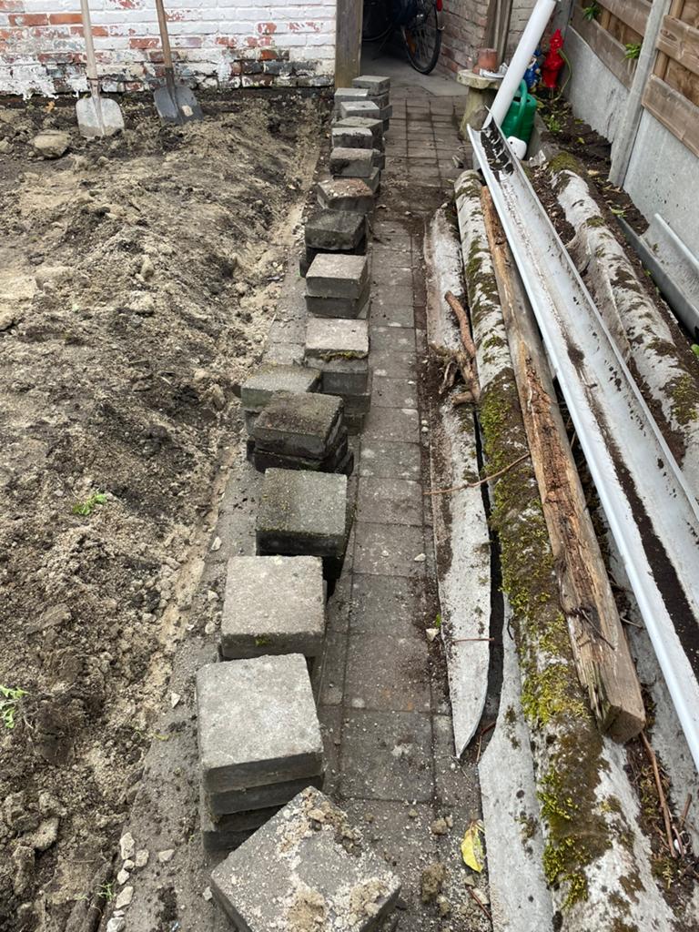 Buiten tegels en borduur, Tuin en Terras, Ophalen, Gebruikt