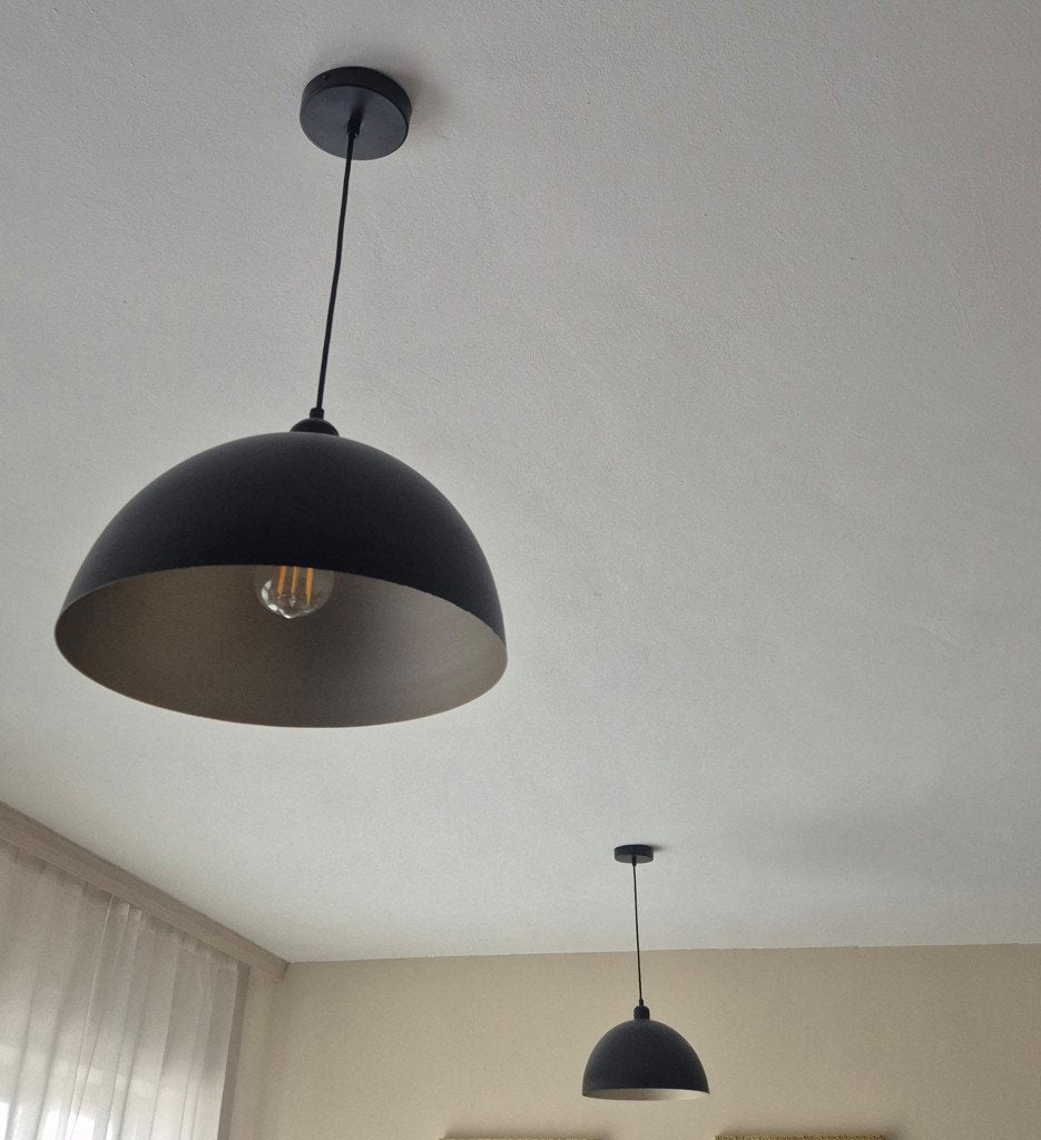 Set van 2 zwarte metalen hanglampen, Ophalen, Zo goed als nieuw