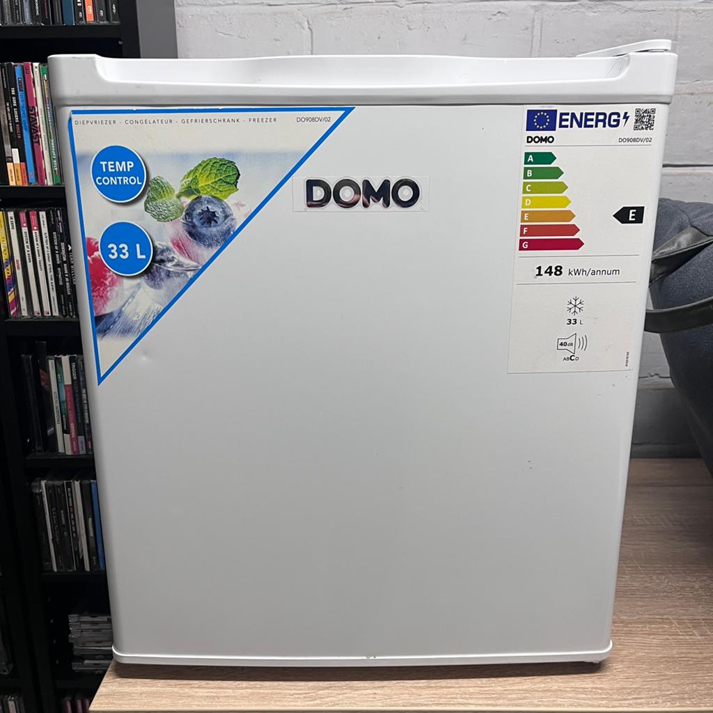 Domo mini diepvriezer 33L, Elektronische apparatuur, Vriezers en Diepvrieskisten, Ophalen, Gebruikt, Minder dan 60 cm, Minder dan 85 cm