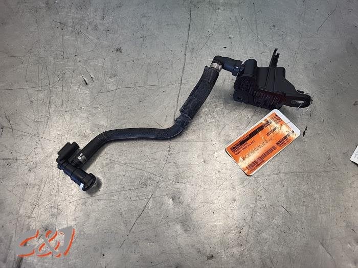 Conduit de carburant d'un Renault Trafic, Renault, -, 3 mois de garantie, Utilisé