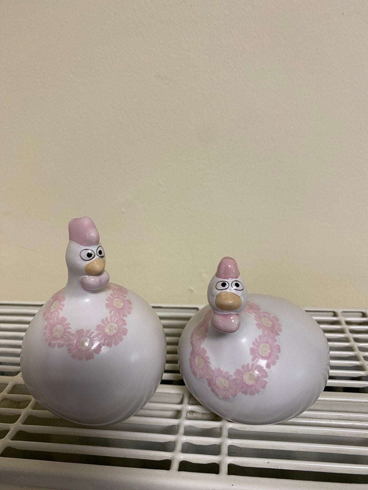Paire de 2 petites poules j line, Enlèvement ou Envoi