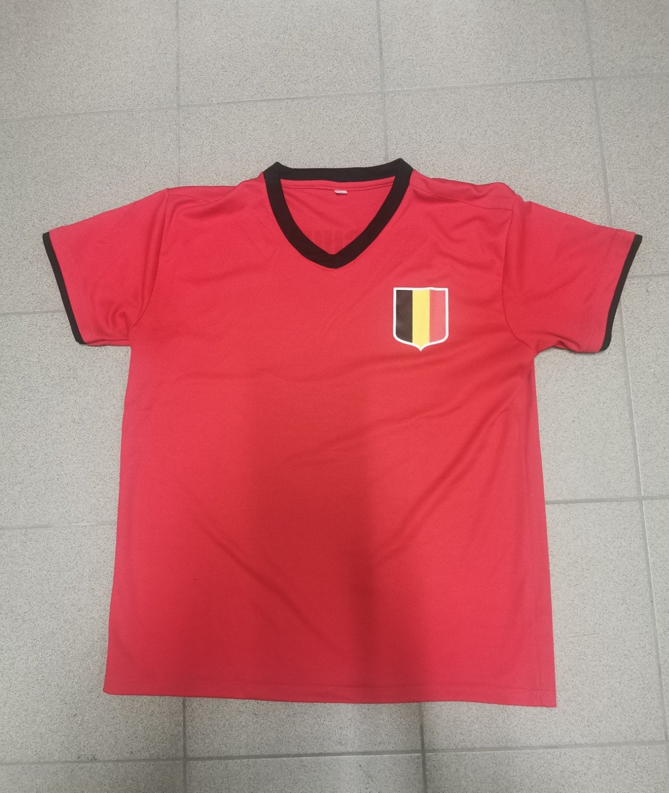 Maillot de football des Diables Rouges, Enlèvement ou Envoi, Maillot