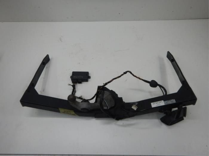 VW Tiguan 5N0 Elektrische Wegklapbare Trekhaak + Module (5N0, Autos : Pièces & Accessoires