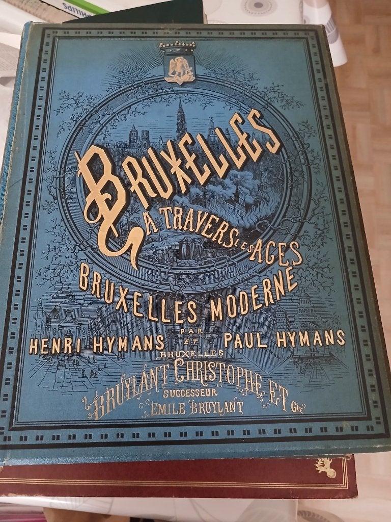 Bruxelles à travers les ages, Boeken, Ophalen, Zo goed als nieuw