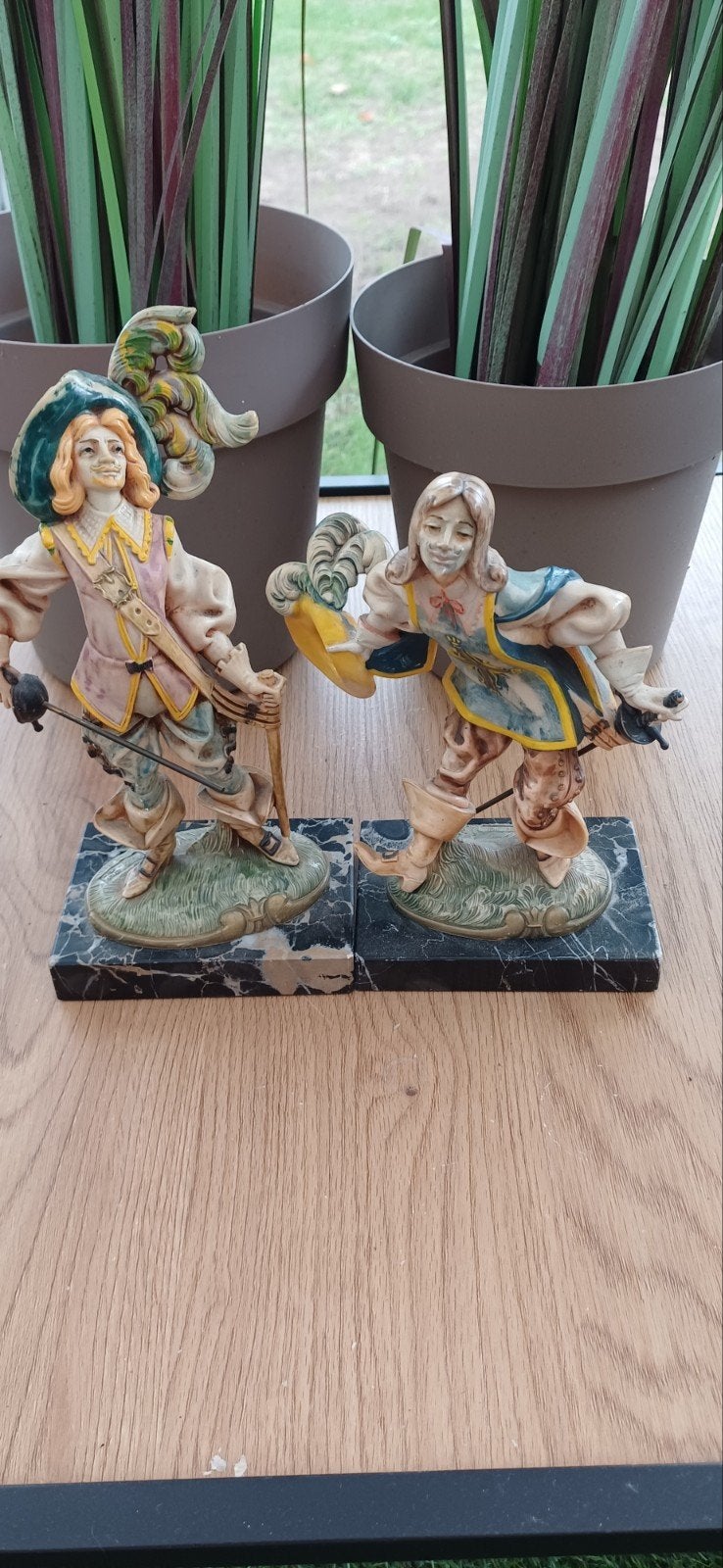 Vintage Fontanini Depose Italy Musketiers Carra Marmer 2 Set, Antiek en Kunst, Ophalen of Verzenden