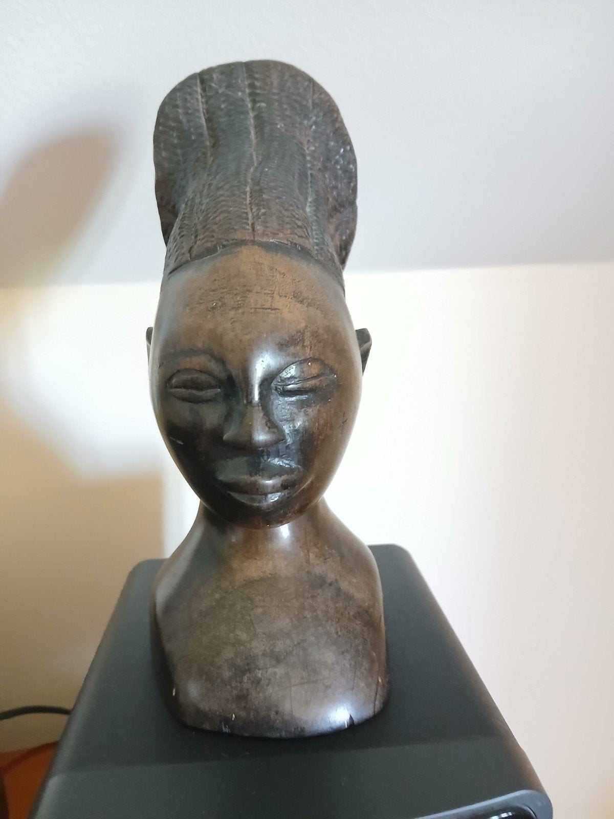 Buste africain 22 cm, Antiek en Kunst, Kunst | Beelden en Houtsnijwerken, Buste, Ophalen of Verzenden, 20 - 50 cm, Hout