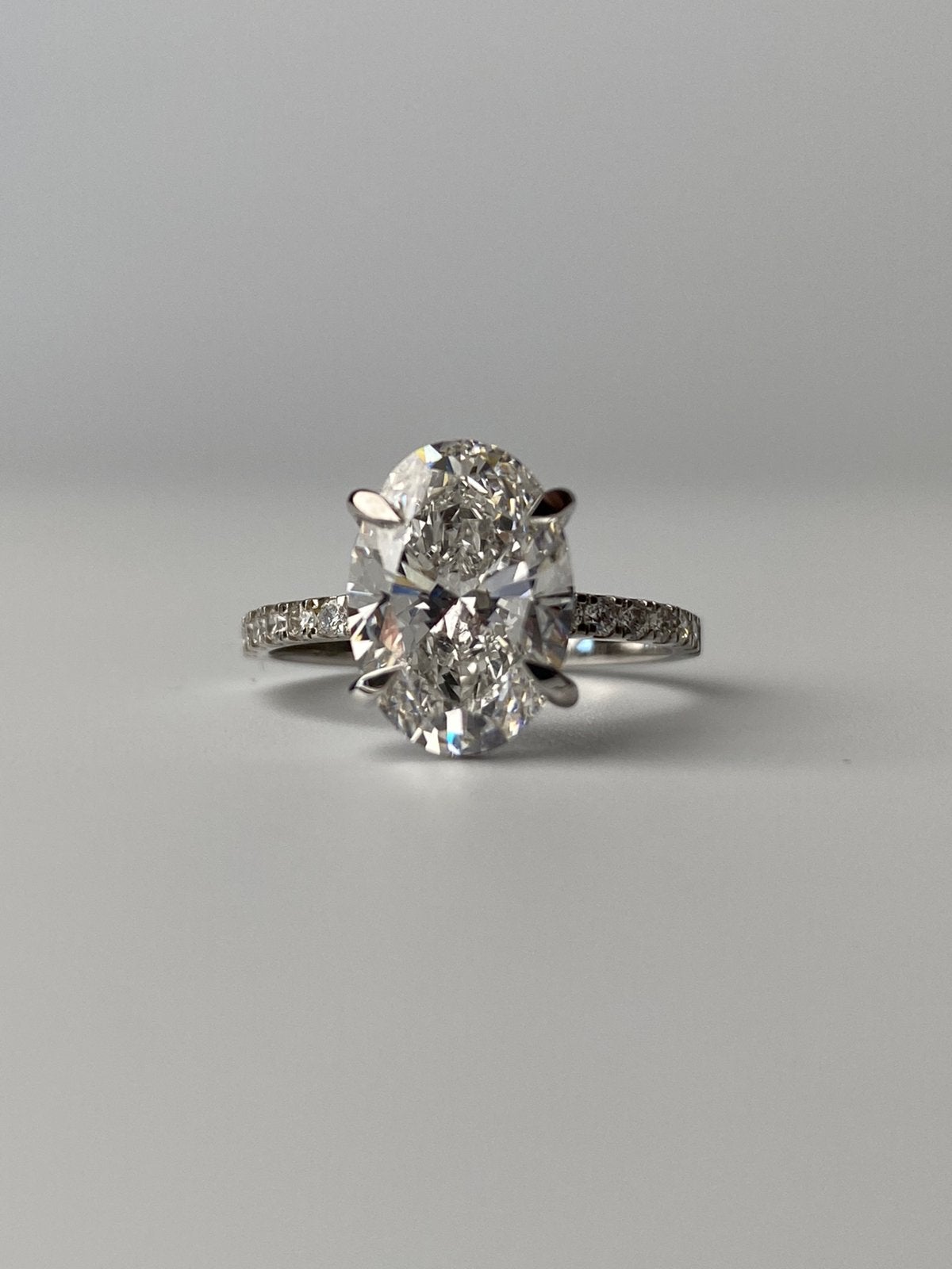 Verlovingsring 3,5 karaat (lab-diamant), Handtassen en Accessoires, Ringen, Nieuw, Dame, Ophalen