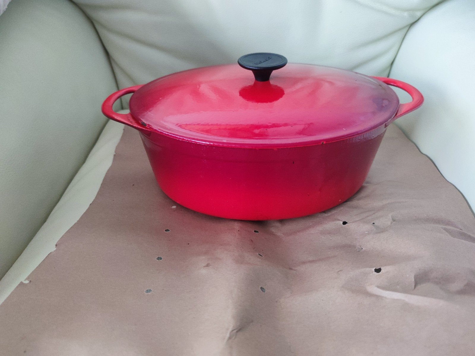 Cocotte ovale cousances en fonte émaillée, Enlèvement ou Envoi, Fonte, Cocotte