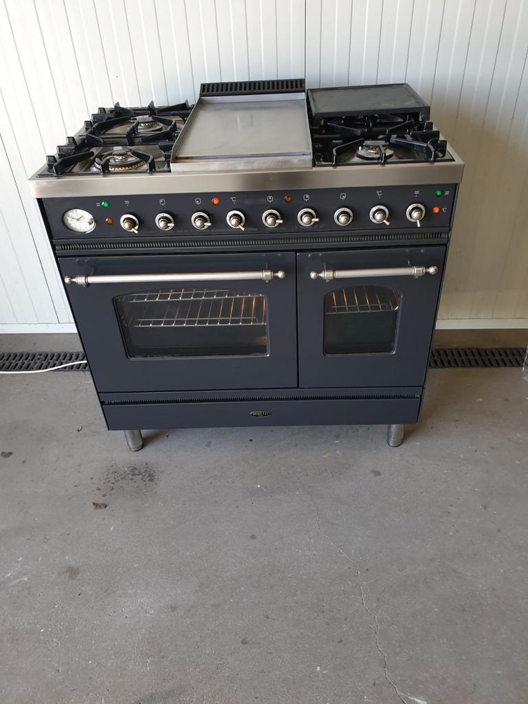 Boretti Fornuis 90 cm breed, Elektronische apparatuur, Fornuizen, 60 cm of meer, Ophalen of Verzenden, Zo goed als nieuw, Energieklasse A of zuiniger
