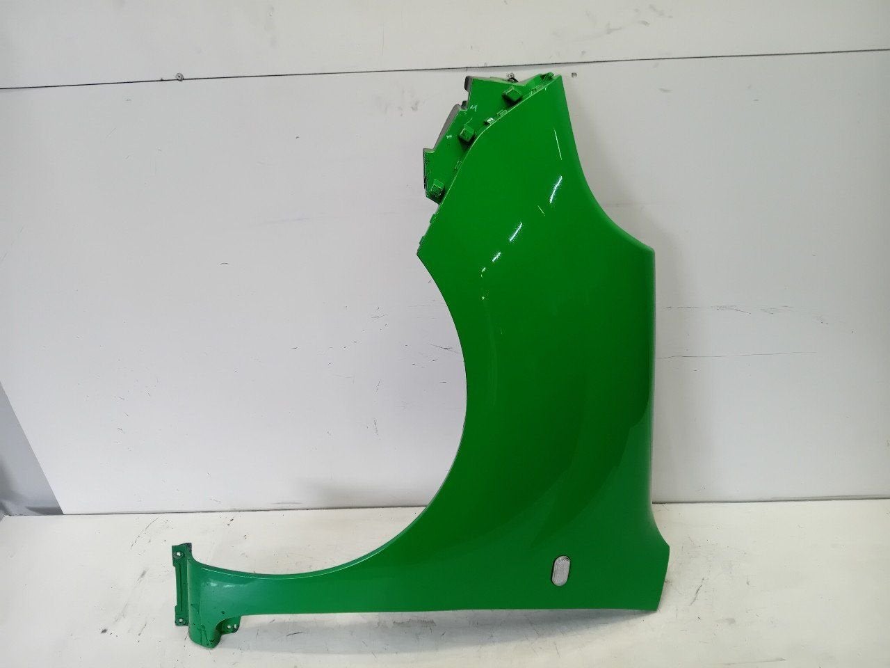 Spatbord links voor Renault Kangoo, Onderdelen@venauto.nl, Van der Ven Autorecycling B.V., Gebruikt, Ettenseweg 76, 4706 PB Roosendaal, The Netherlands