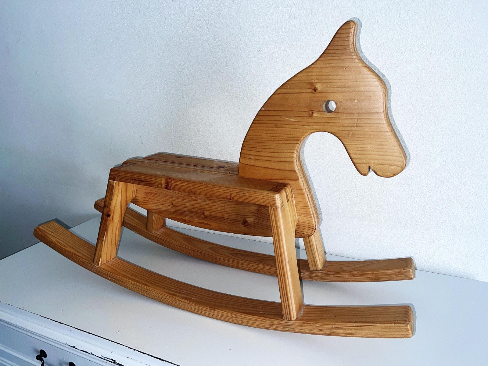 Berceau pour cheval en bois massif, Enlèvement ou Envoi