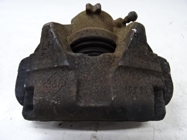 ETRIER DE FREIN AVANT GAUCHE Dacia Duster (HS), Dacia, Mevr. I. Hauben, Utilisé, Rue de l'Espoir 34 34
4030  GRIVEGNÉE, BE