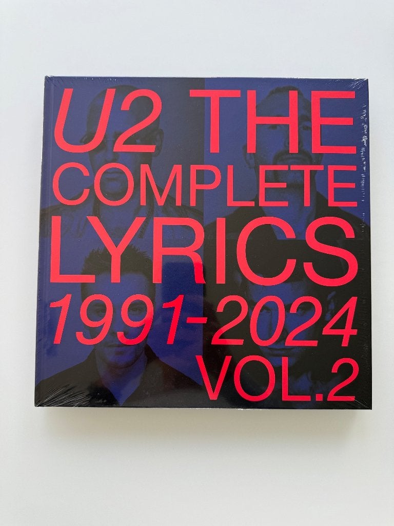 U2 - the complete lyrics Vol 1 en Vol 2, Boeken, Ophalen of Verzenden, Nieuw, Artiest