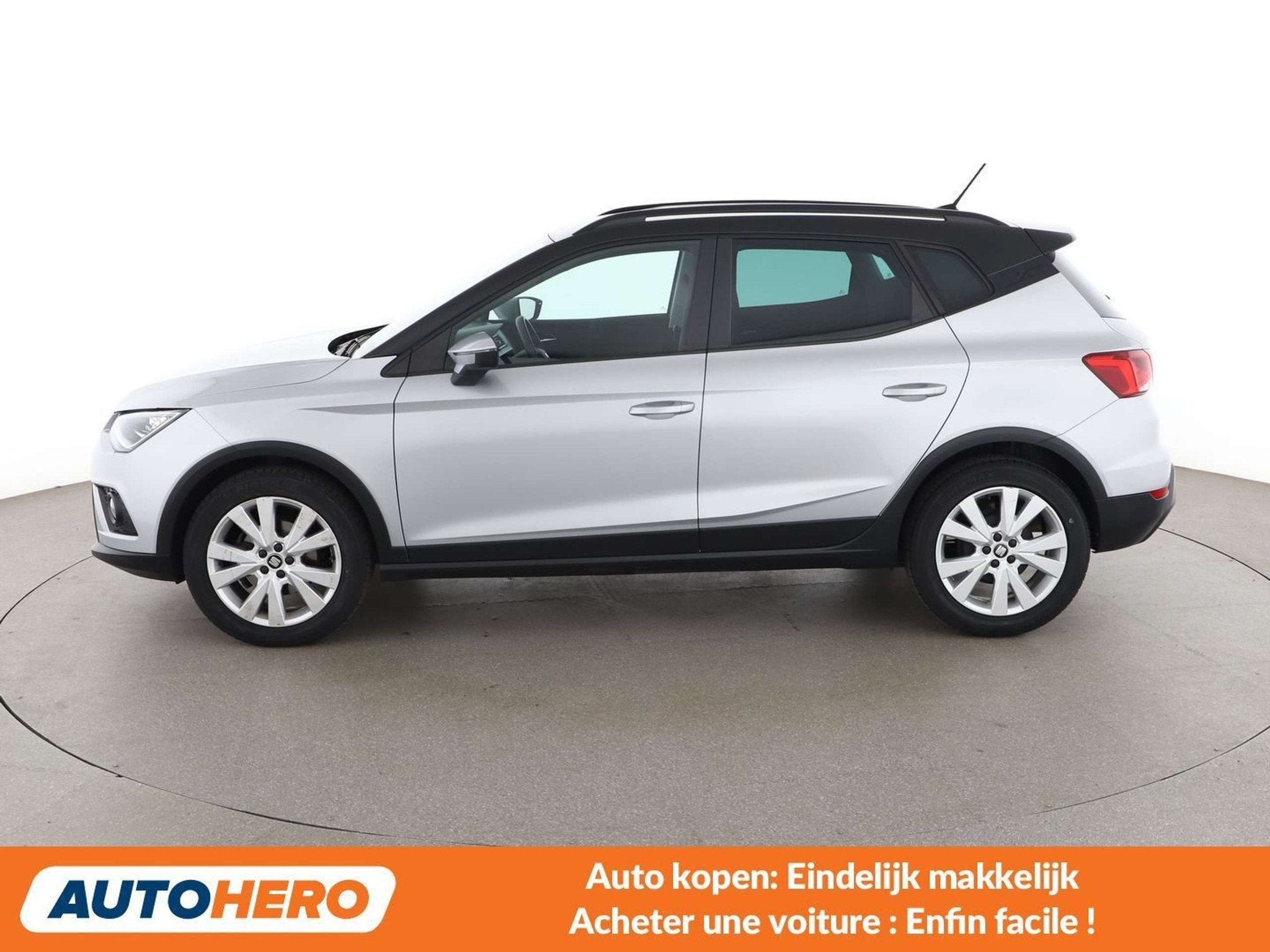 SEAT Arona 1.0 TSI Style (année de construction 2020), Autos, Argent ou Gris, Achat, 1165 kg, 5 portes