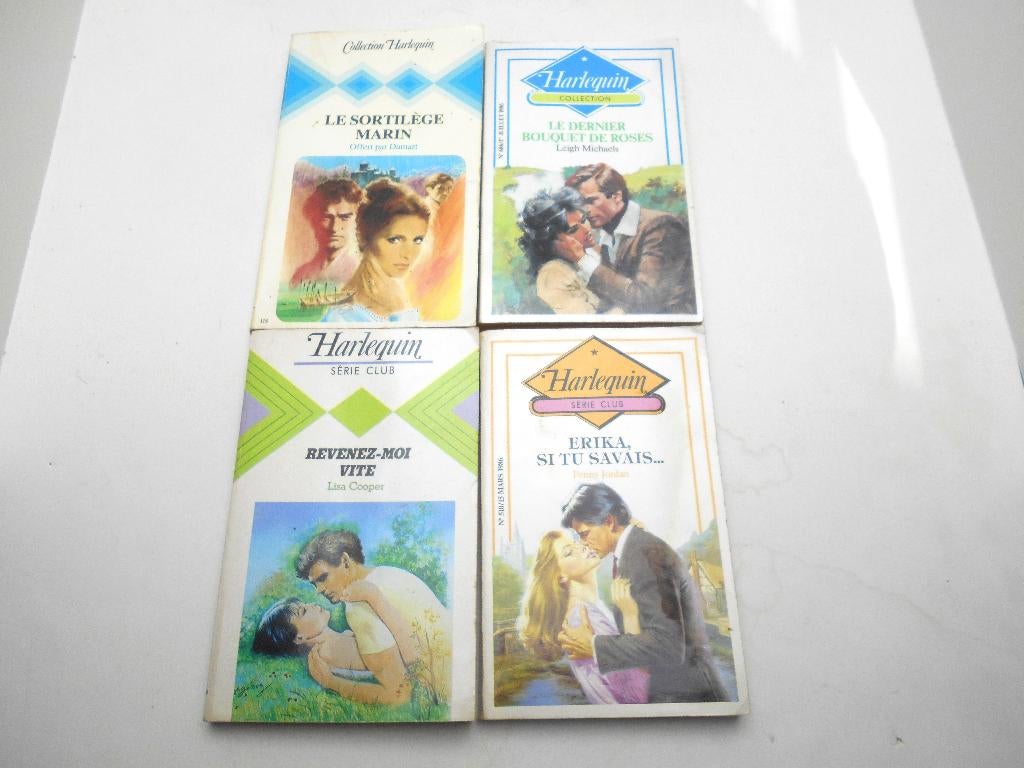 lot de 4 romans Harlequin, Boeken, Ophalen of Verzenden, Gelezen